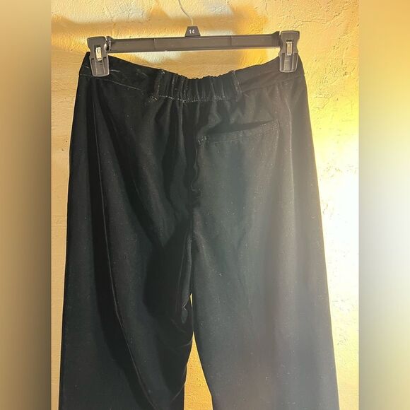 Velvet wide leg pants, black, pockets,back pocket, great preloved condition - Picture 13 of 15